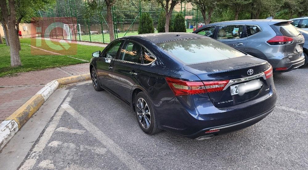 تويوتا أفالون